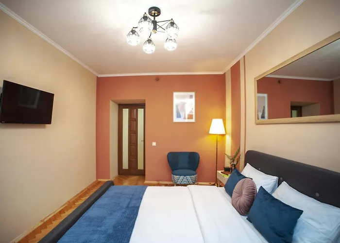 Romantic Suite, 3Mins To Rynok Square