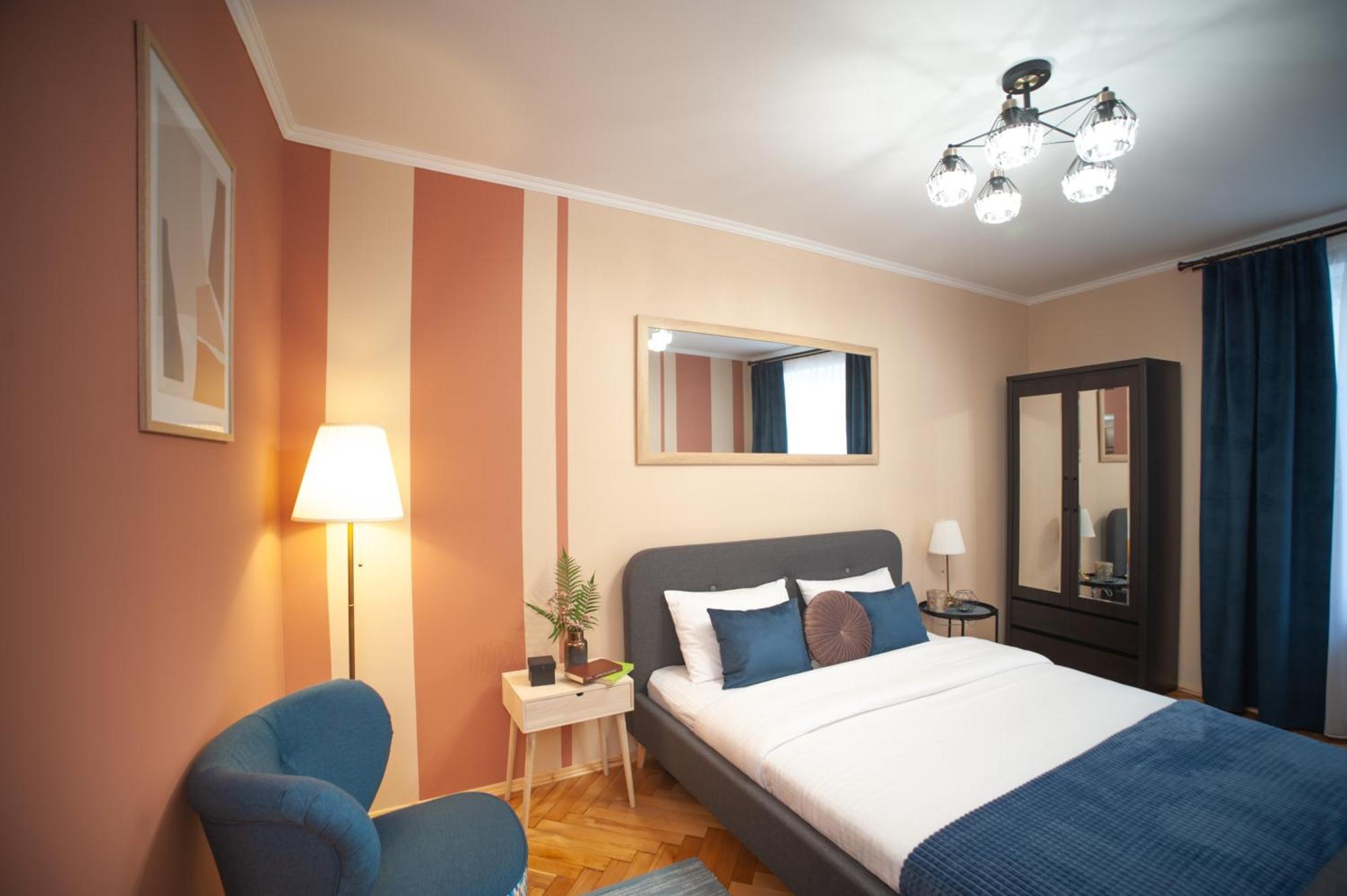 Romantic Suite, 3mins To Rynok Square *